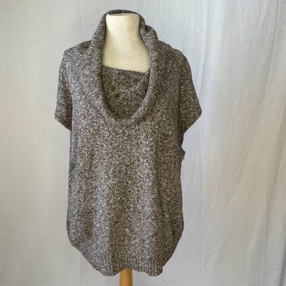 Revolution Grey Sweater Sleeveless Turtleneck Women's Size XL - Picture 3 of 11